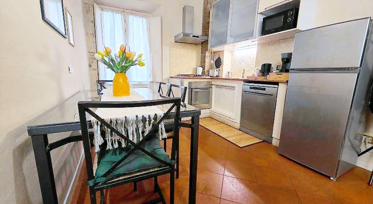 Fully equipped apartment with terrace | Near Santa Maria della Spina | Suitable for remote work | Pet-friendly — photo 3