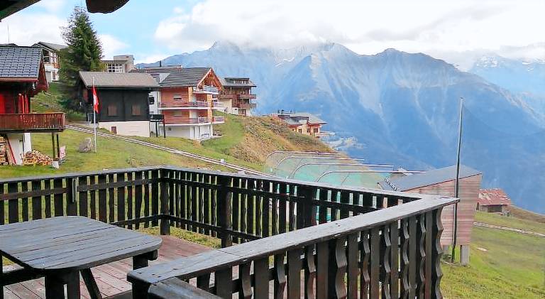 Chalet with sauna, garden & BBQ | Close to the ski | Perfect for remote work | Pets allowed — photo 5