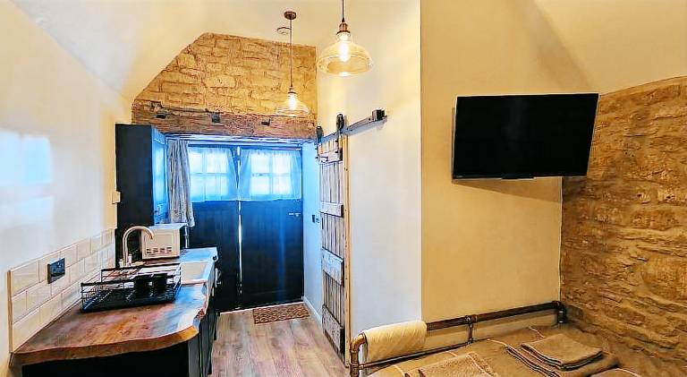 The Little Mews — photo 2