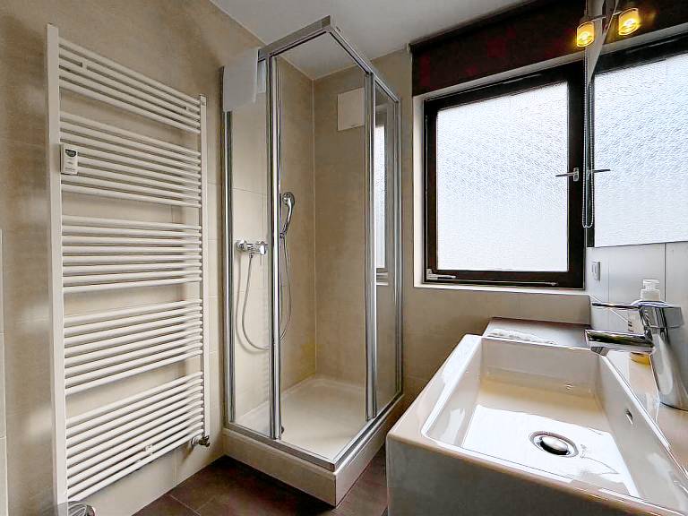Child-friendly rental apartment with terrace | Perfect for remote work | Pet-friendly — photo 3