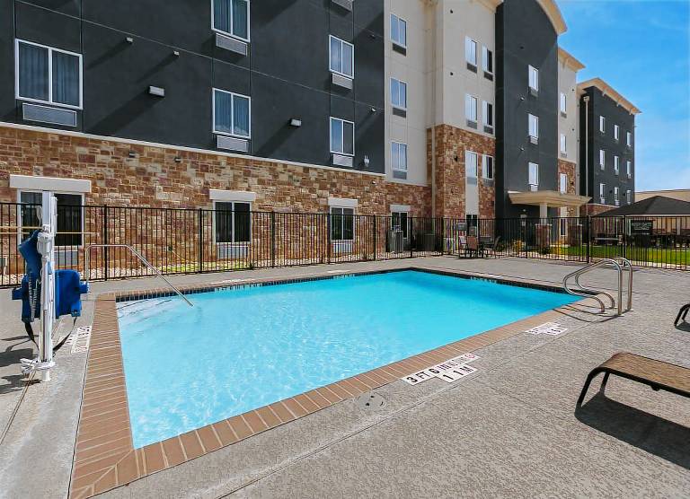 Candlewoods Suites San Antonio Schertz By IHG — photo 5