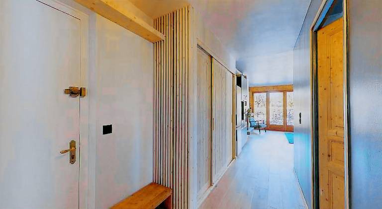 Apartment with garden — photo 3