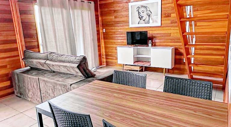 Chalet with pool & yard — photo 3