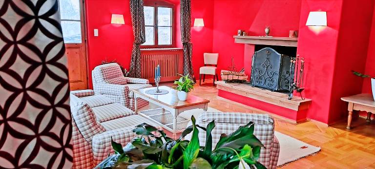 Family-friendly charming house with terrace & yard | Pets are welcome — photo 5