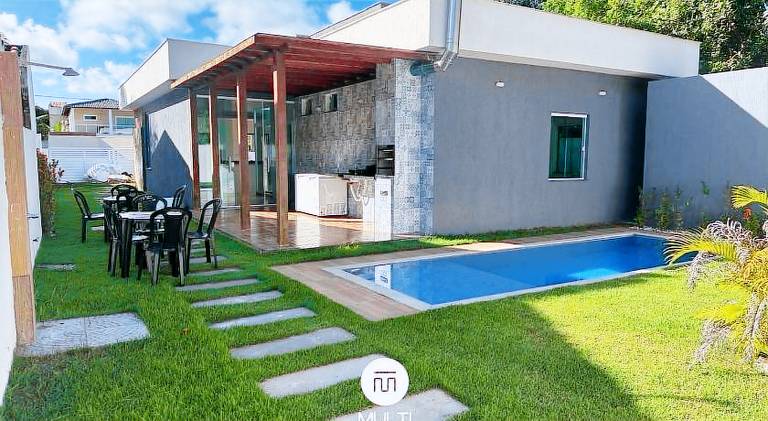House with pool in Camaçari