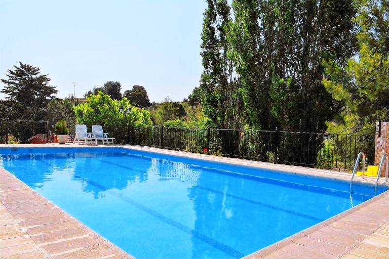 Casa rural Salero III Moratalla piscina y chimenea