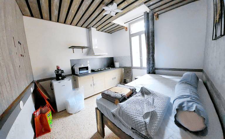 Appartement Jonquières-Saint-Vincent