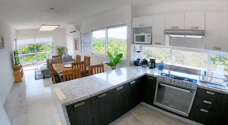 Holiday apartment with patio & private pool | Pet-friendly — photo 5