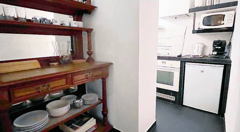 Apartment | Near Palace of the Parliament | Pets allowed — photo 5
