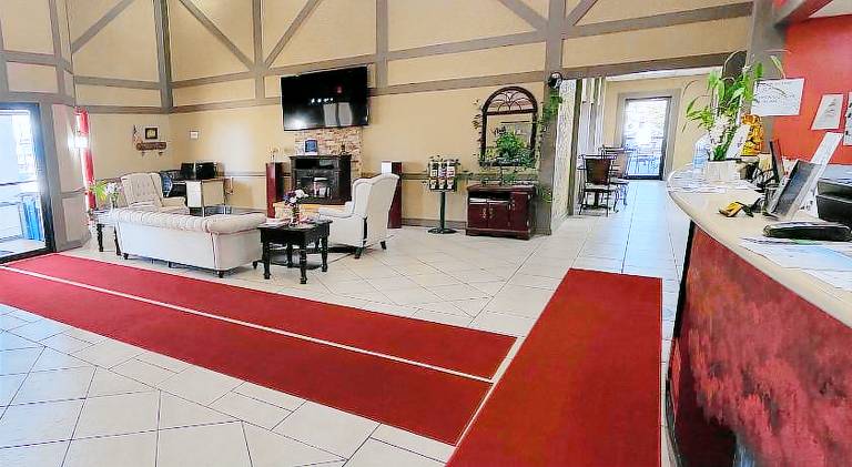 Ramada by Wyndham Mountain Home — photo 5