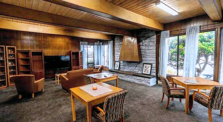 Blue Coast Inn & Suites — photo 5