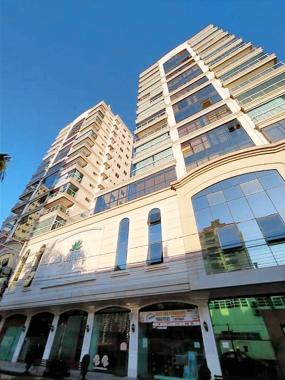 Apartamento  Meia Praia