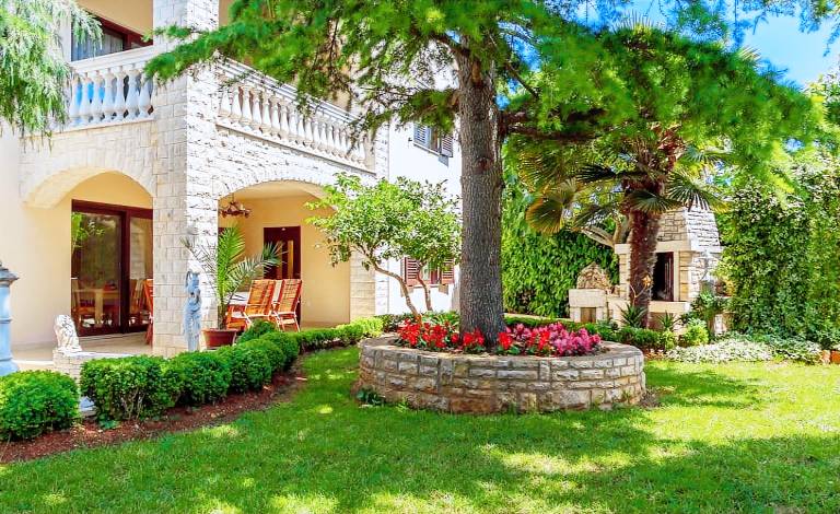 Ferienwohnung  Pješčana Uvala