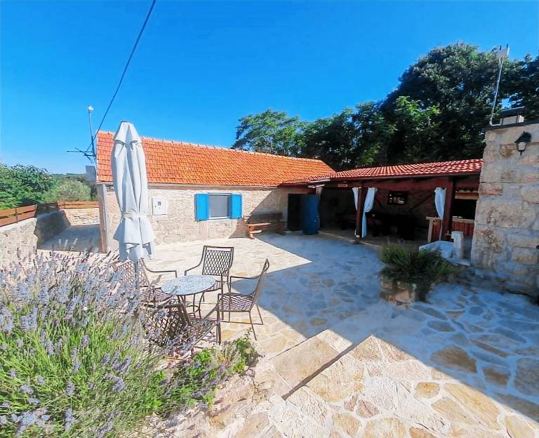 Vila Obrovac