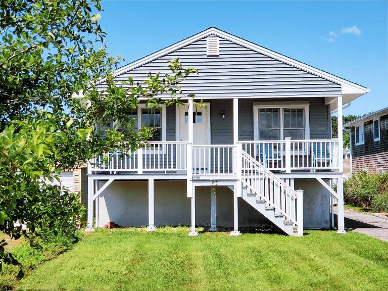 Cabin New London