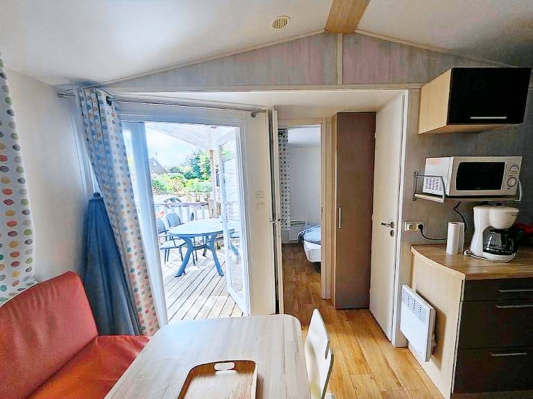 Mobile home with heated pool & patio — photo 5