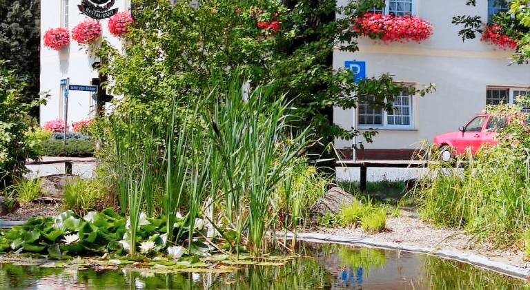 Hotel & Gasthaus Zum Eichenkranz in Teltow
