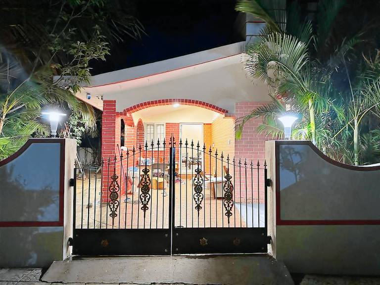House Skandagiri Hills