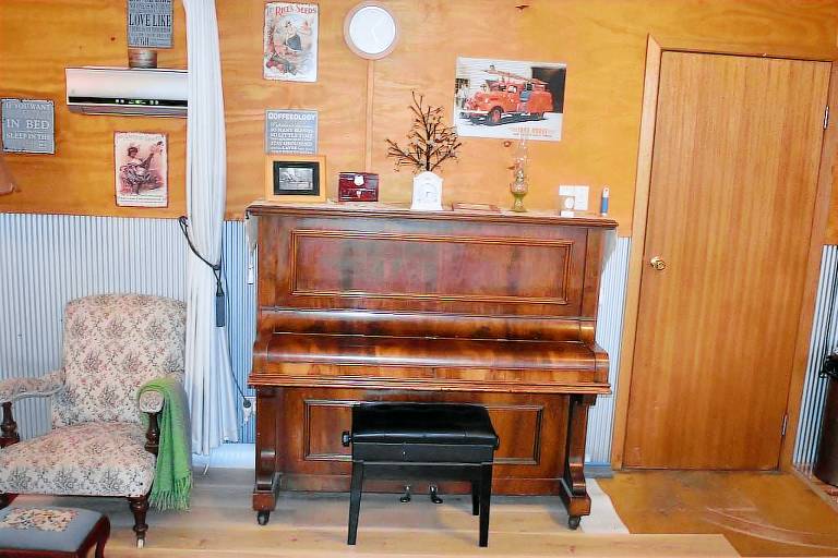 Apartment  Buninyong