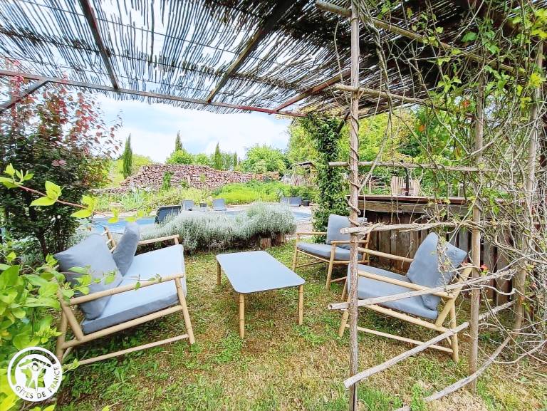 Gite with garden, BBQ & private pool | Pets are welcome — photo 4