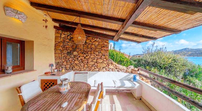 Holiday apartment with private pool, jacuzzi & terrace — photo 3