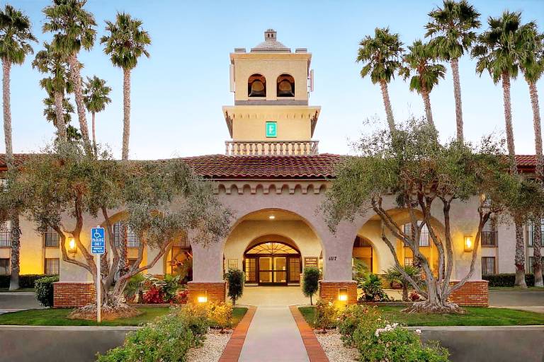 Embassy Suites by Hilton Lompoc Central Coast in Lompoc, CA