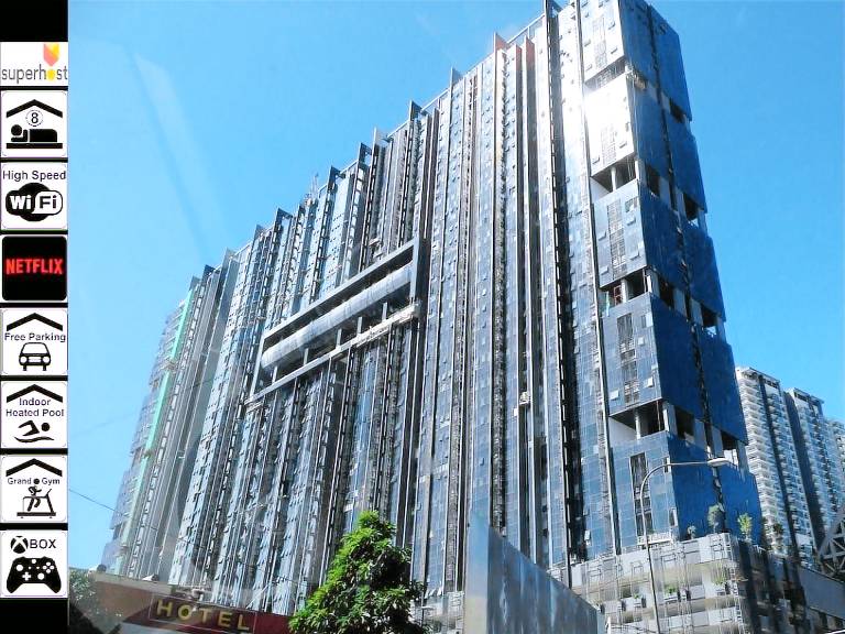 Nice rental apartment with sauna & pool | Water view | Dogs allowed in Kuala Lumpur