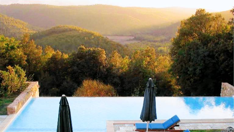 Beautiful Luxury Villa with Superb View