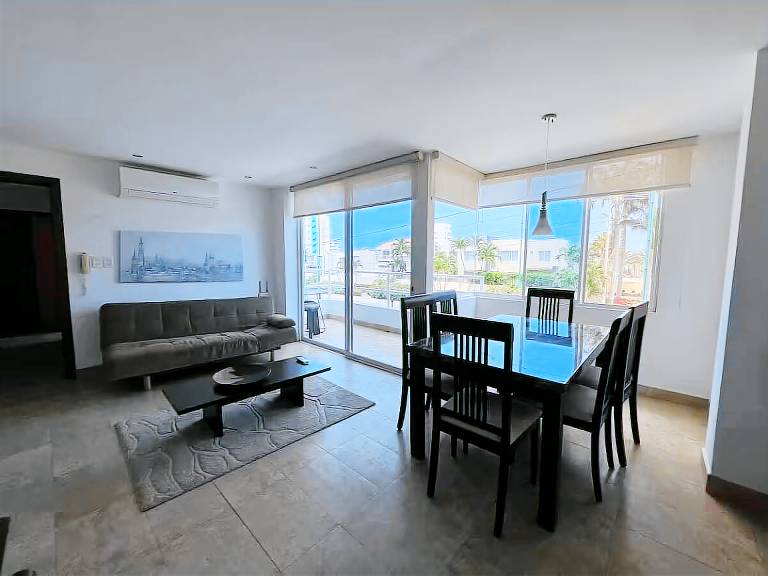 Apartamento  Manta