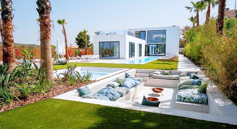 Villa with garden, barbeque & terrace | Good for workation — photo 4