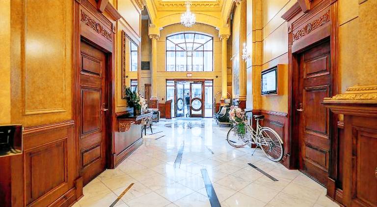 Hotel Le Soleil by Executive Hotels — photo 2