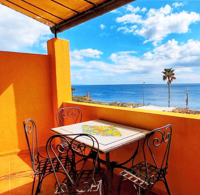 Casa Letojanni