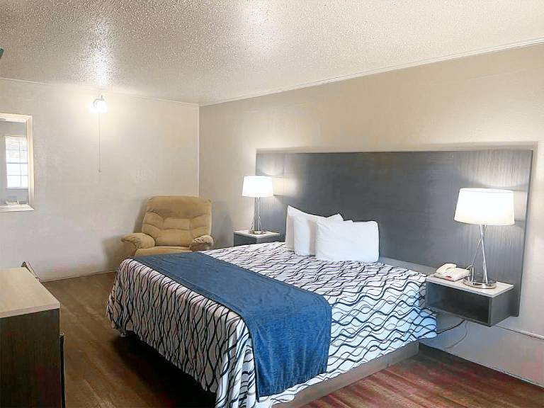 Motel 6 New Boston, TX — photo 2
