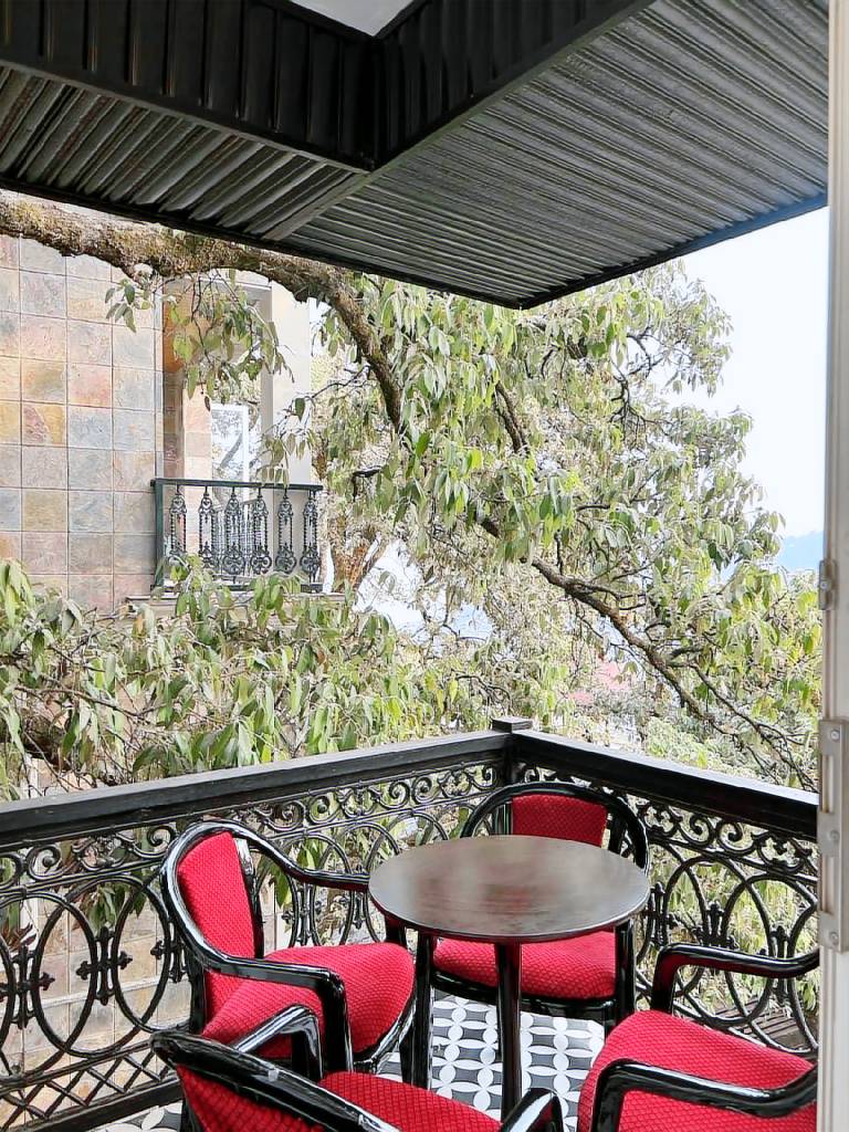 Zephyr Lakeview 2BHK Near Mall Road & Naini Lake — photo 5