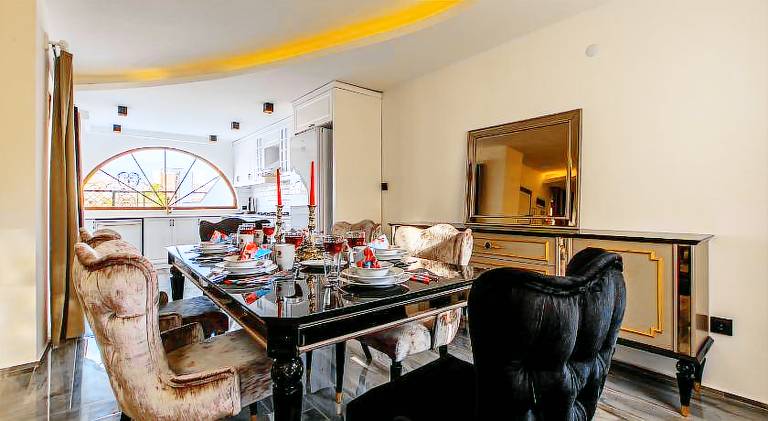 Villa with jacuzzi, barbeque & private pool — photo 5