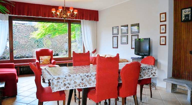 Villa with 4 rooms for 10 persons — photo 3