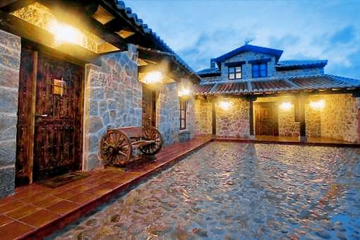 Vacation home with terrace, jacuzzi & barbeque | Pets are welcome — photo 3
