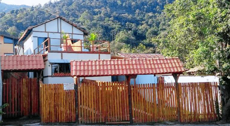 House with 2 rooms for 5 persons in Ilhabela