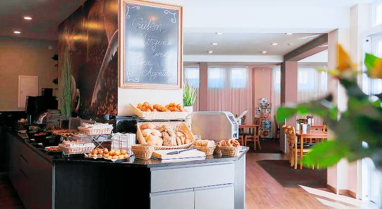 Novum Hotel Bruy Stuttgart — photo 3