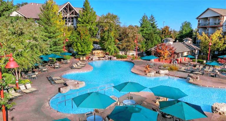 Resort  Branson