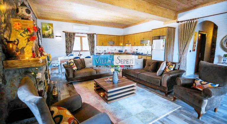 Pleasant villa with jacuzzi, barbecue & patio | Dogs allowed — photo 3