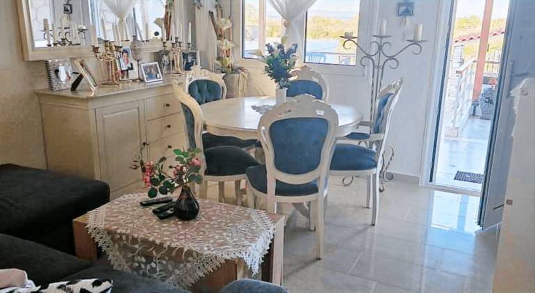 Holiday apartment with grill, terrace & yard — photo 2