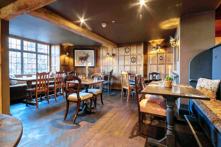 The White Hart, Wroughton — photo 3