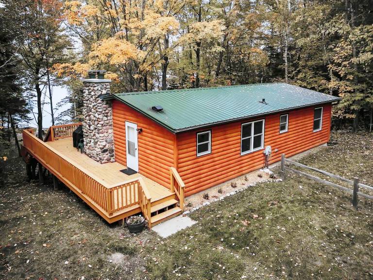 Cabin Long Lake