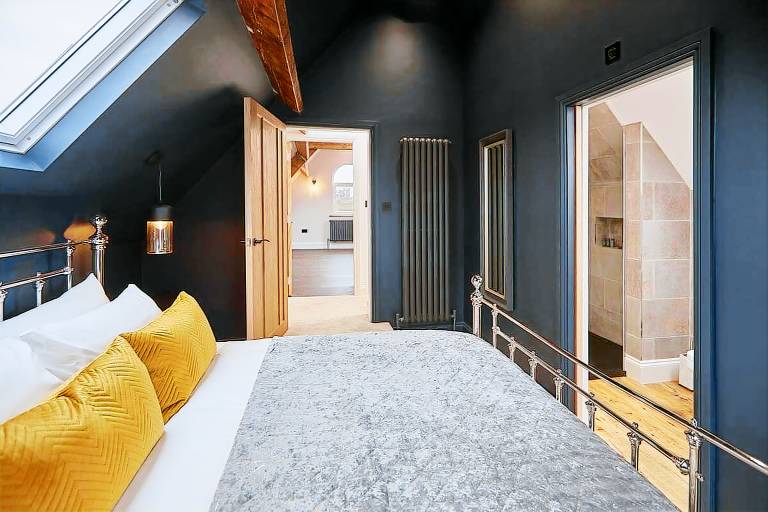 Host Stay The Loft Skinner St — photo 4