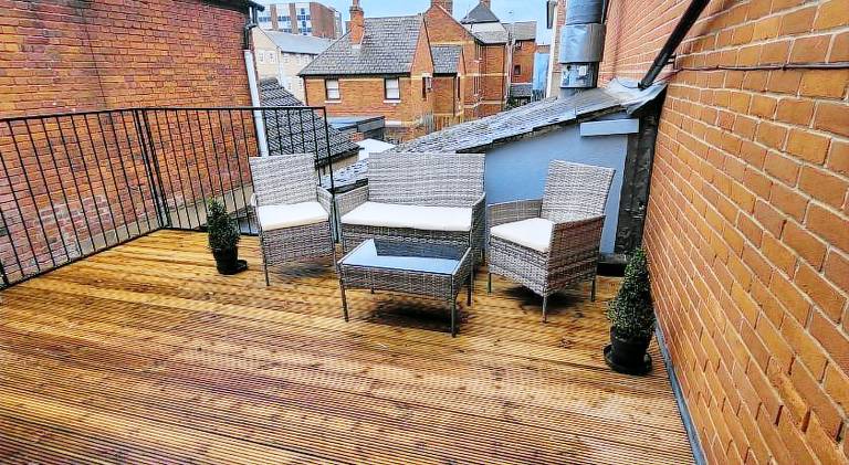 Holiday apartment with terrace — photo 3
