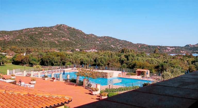 Pleasant holiday apartment with pool, patio & yard | Close to the beach | Dogs allowed — photo 2