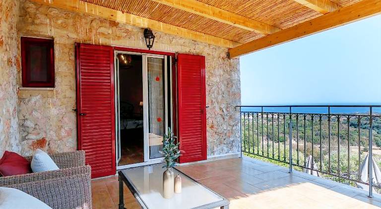 Villa with terrace, barbeque & garden — photo 5