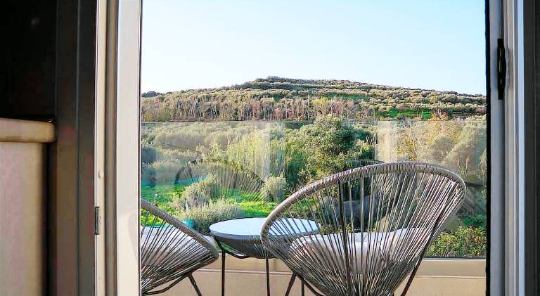 Fully equipped pleasant holiday apartment with patio, yard & BBQ | Pets allowed in Platanias