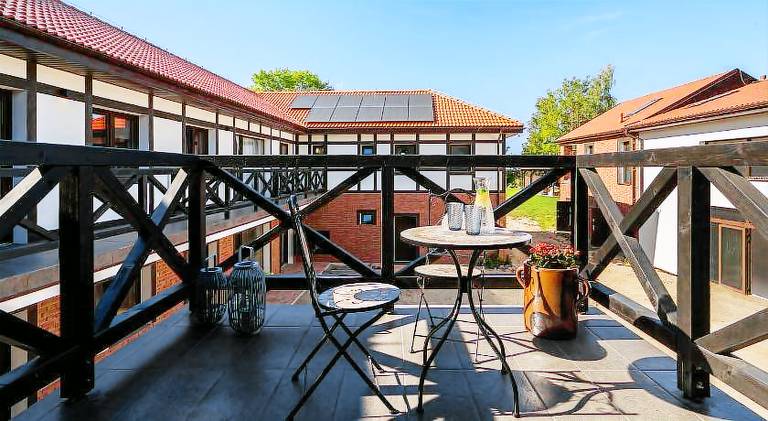 Apartment with yard, barbecue & sauna — photo 5